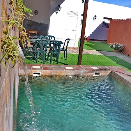 Шале Brenes Sol Коніль-де-ла-Фронтера